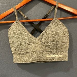 Sketchers sport bra